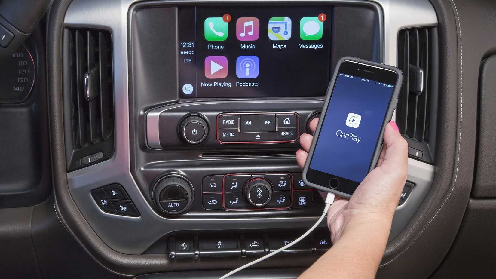 2015 - 2016 2016 GMC Models Will Add Apple CarPlay