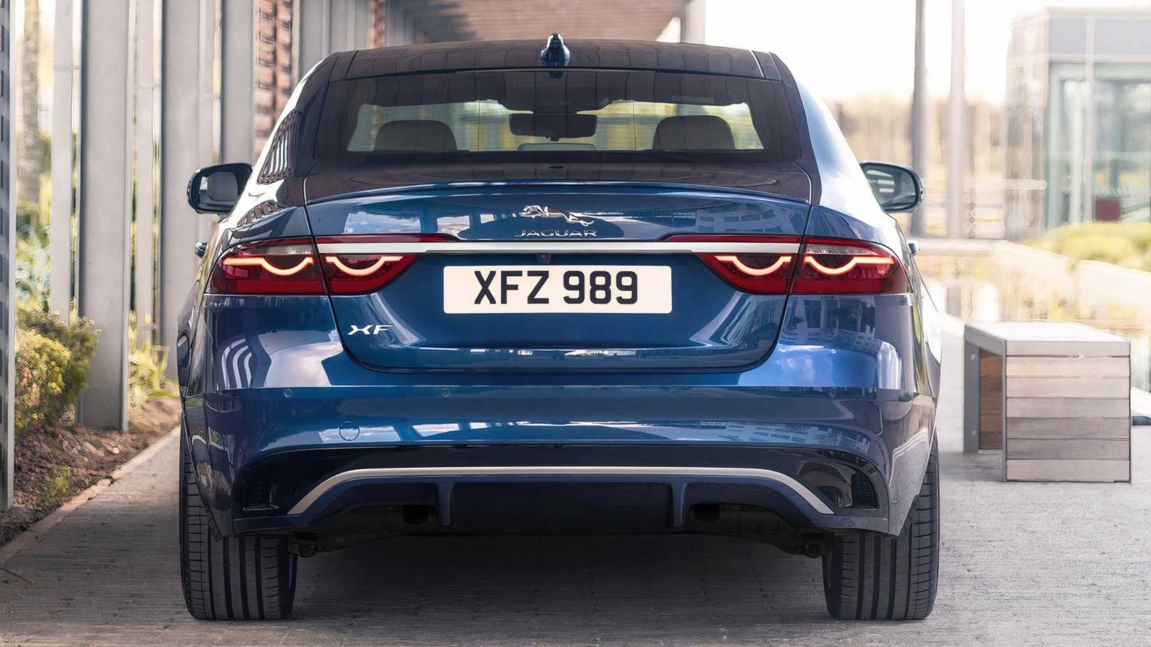 2023 JaguarXF 
