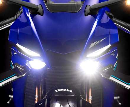 2025 Yamaha YZF-R1 dianteira