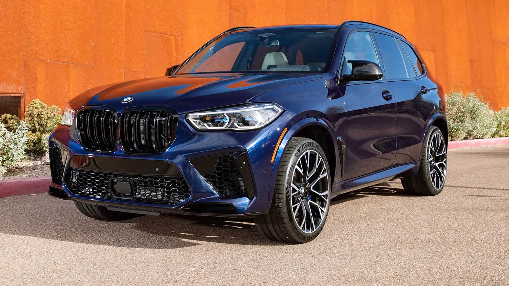 A front, left hand-side quarter-shot of a 2023 BMW X5 M