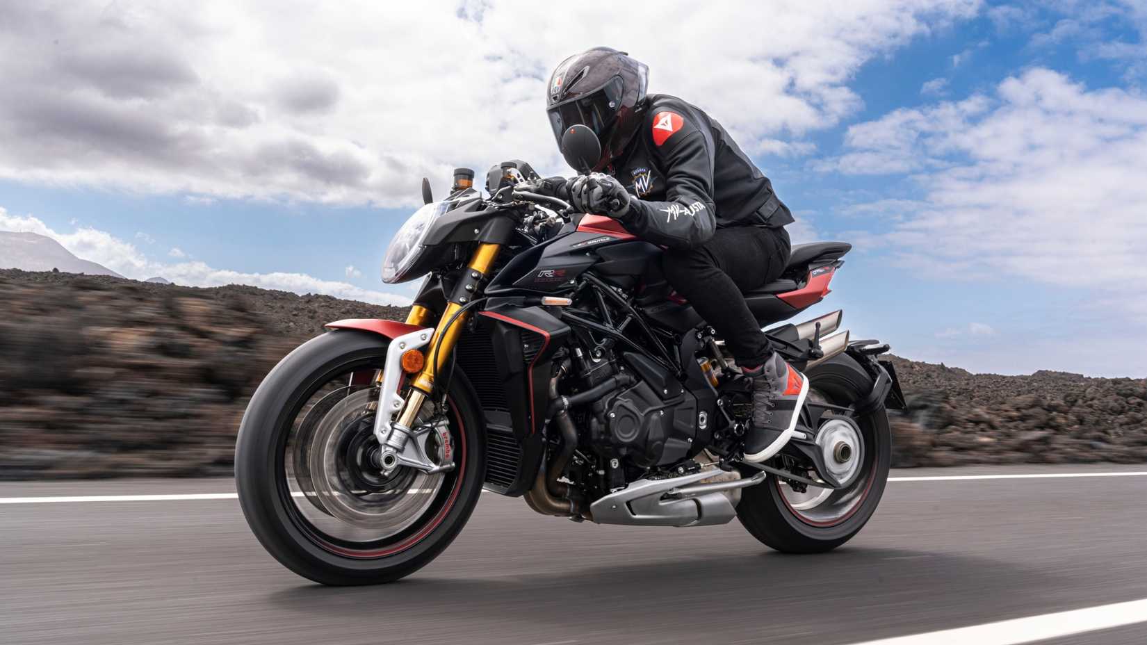 MV Agusta Brutale 1000 accelerating front third quarter view