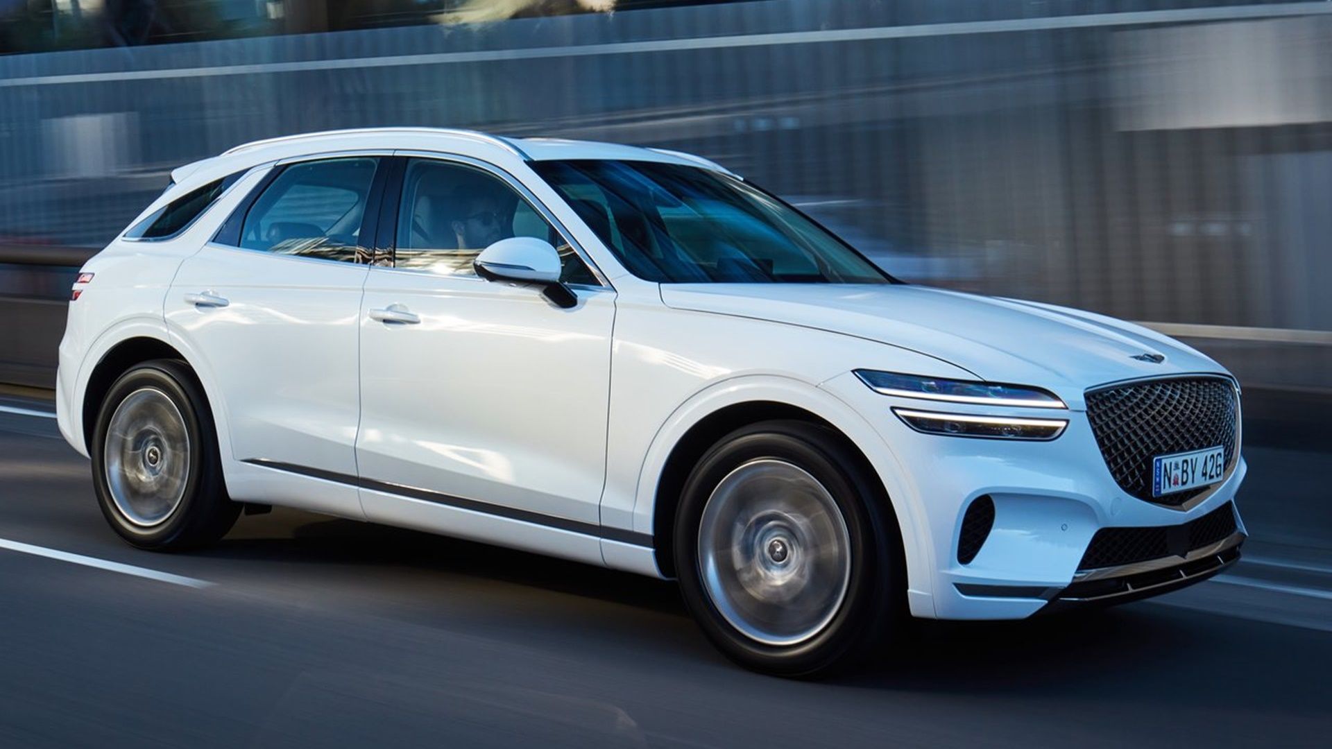 10 Luxury SUVs With The Best And Coolest Technology