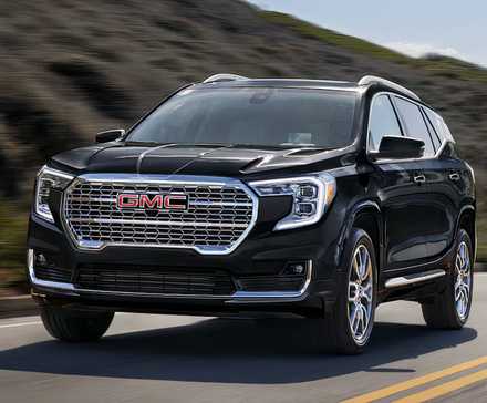 2024 GMC Terrain Front 3/4 Tracking