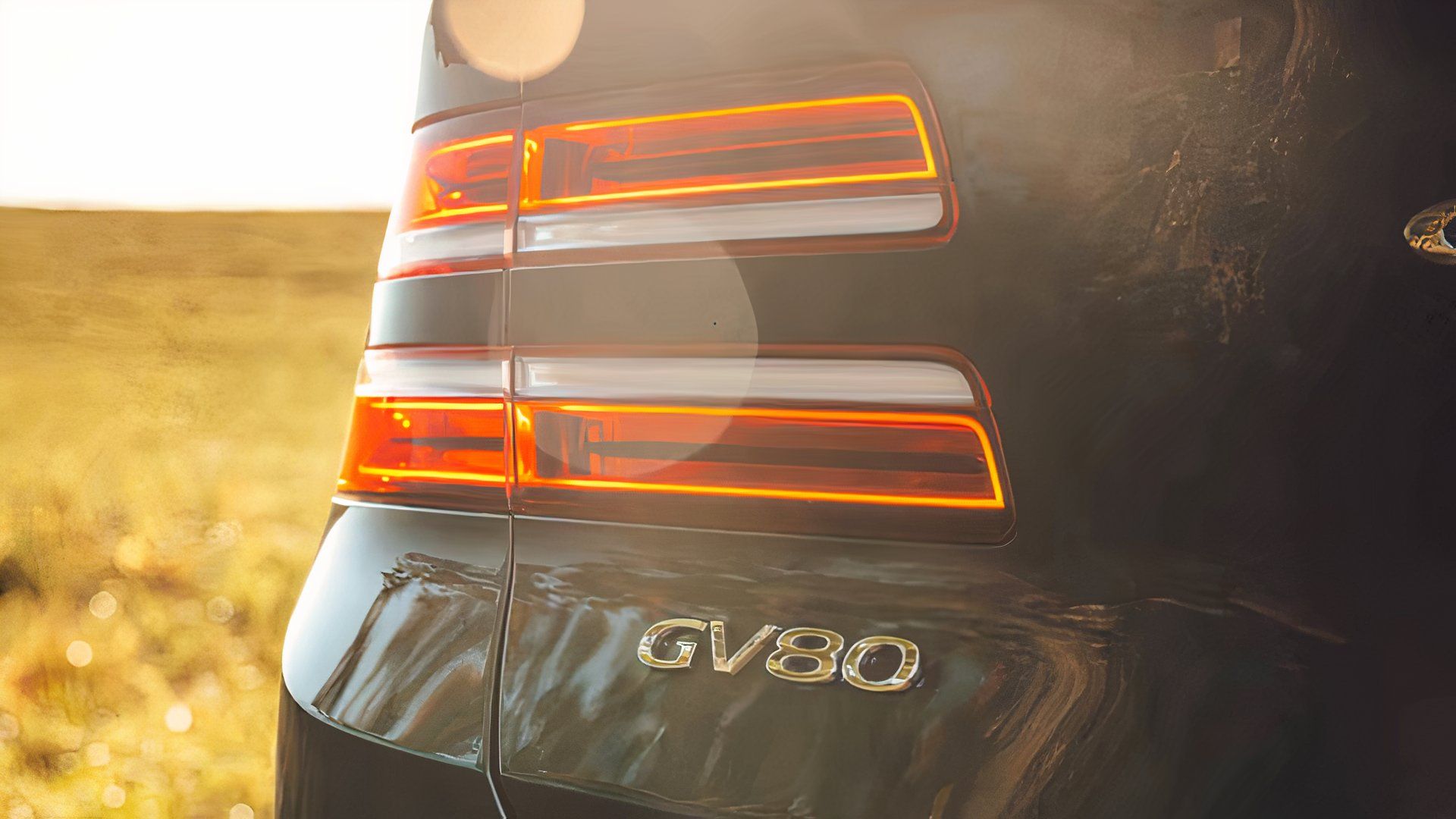 2024 Genesis GV80 taillight and badge