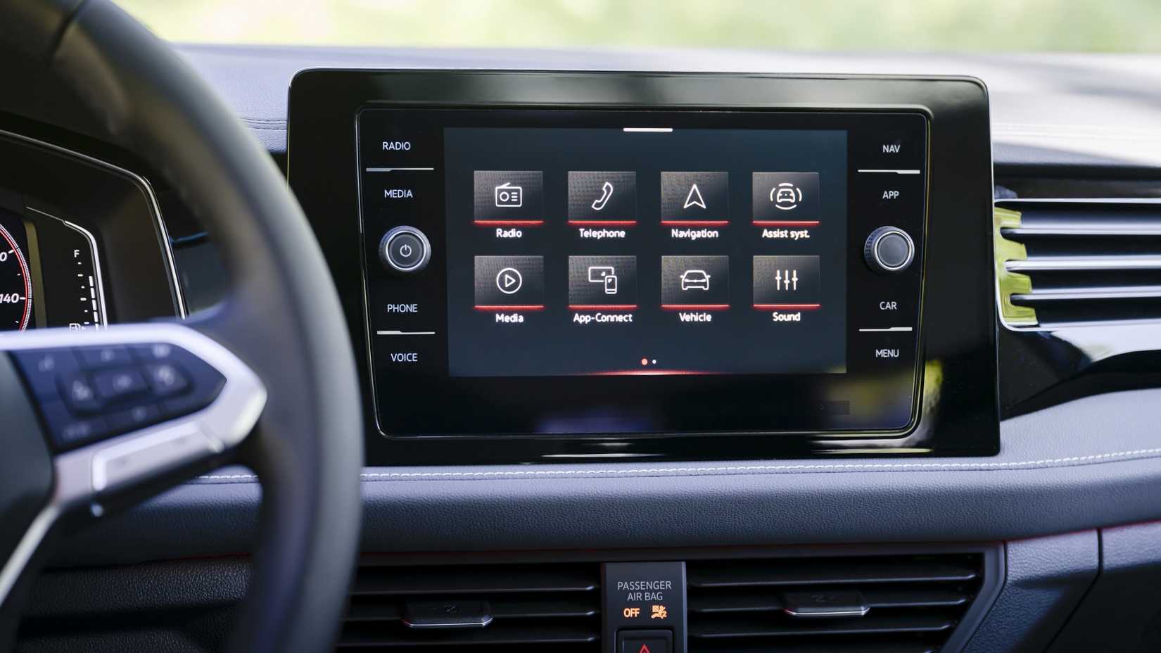 Foto do interior do Volkswagen Jetta 2025