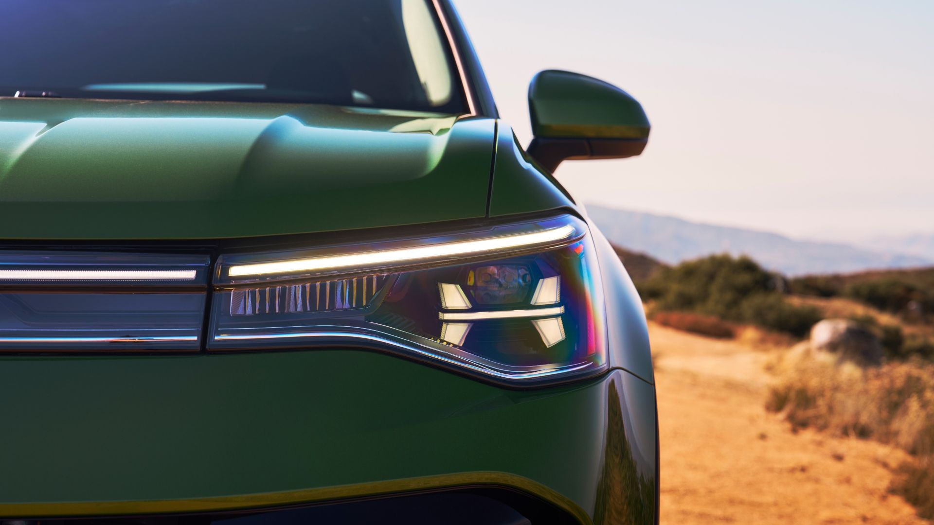 Foto aproximada da frente do Volkswagen Taos 2025