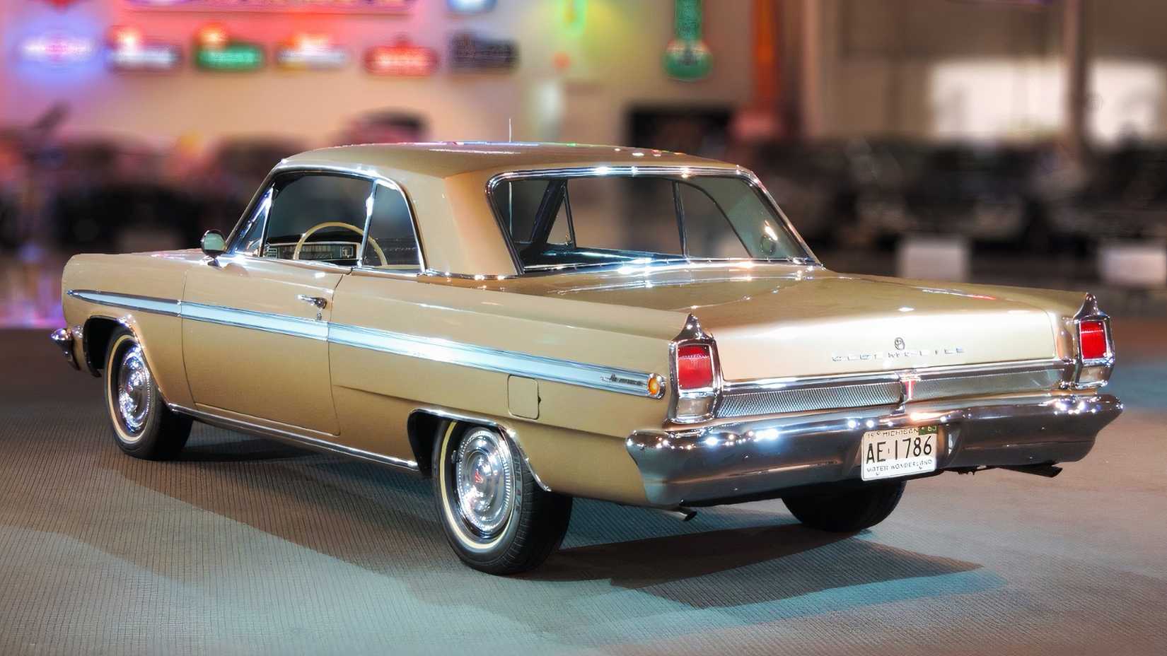 3/4 rear view of 1963 Oldsmobile Jetfire