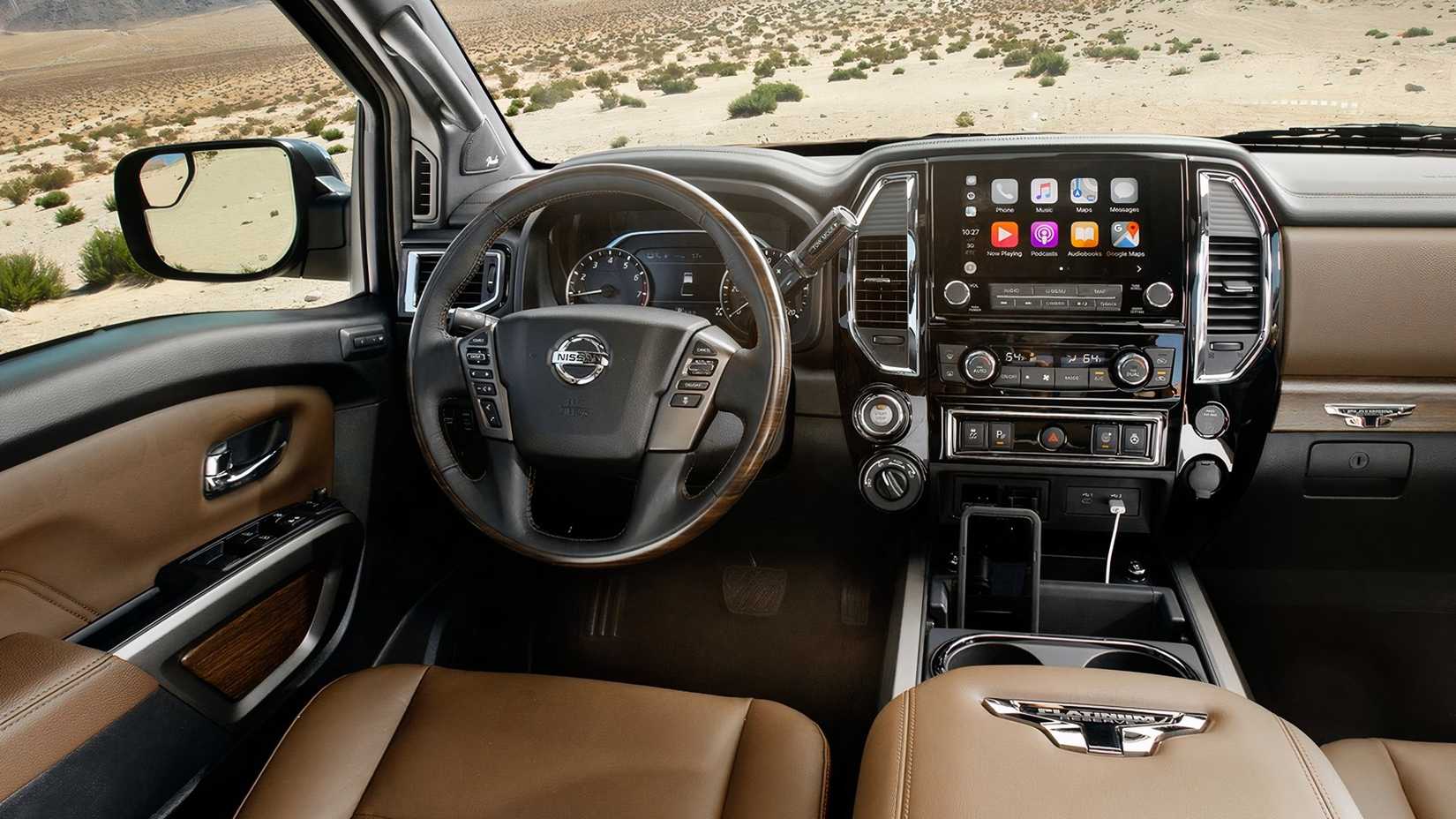 Interior do Nissan Titan (8)