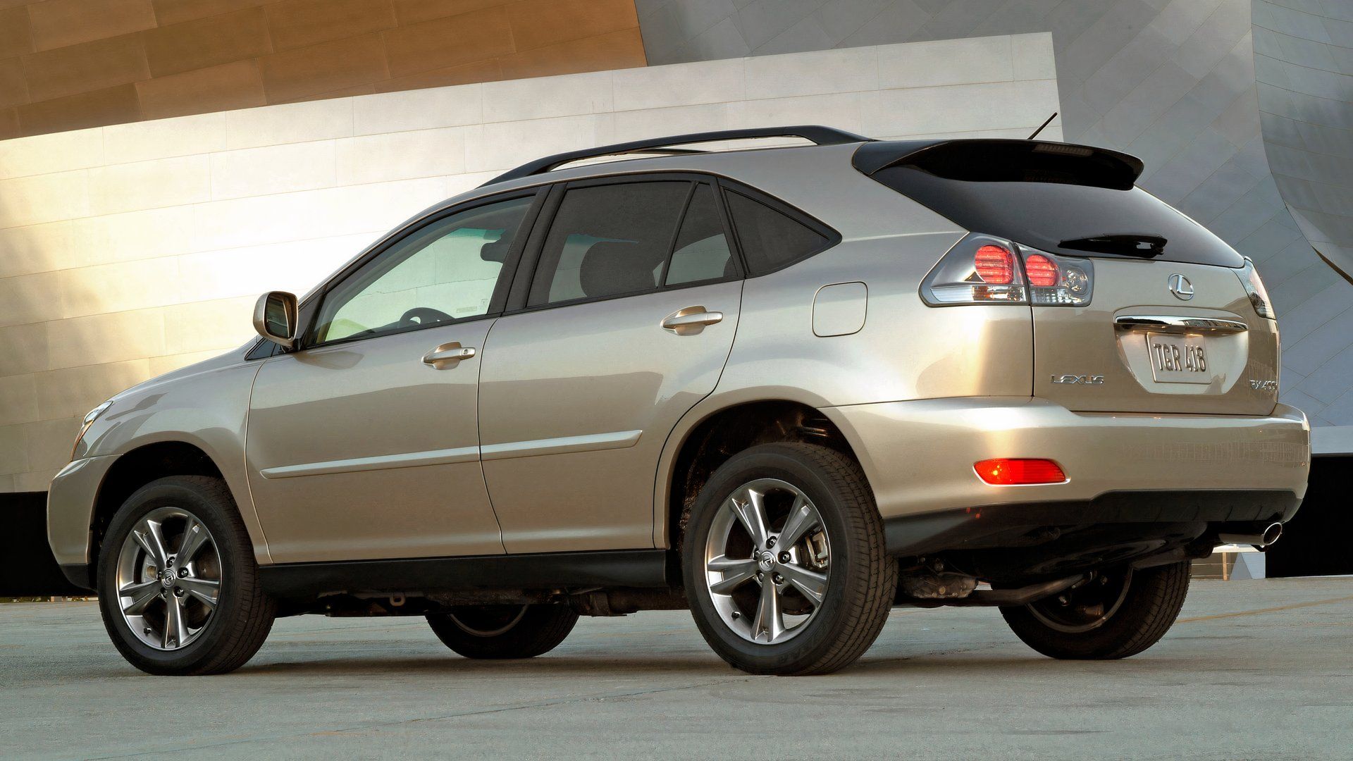 Here's How Much A 2006 Lexus RX Hybrid Is Worth Today