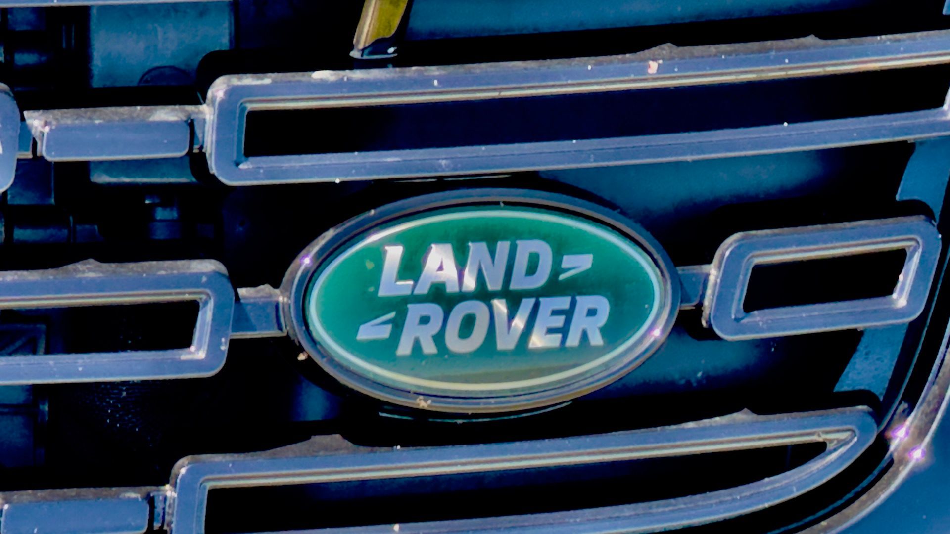 2024 Land Rover Range Rover Velar P400 Dynamic SE Review - The Elegant ...