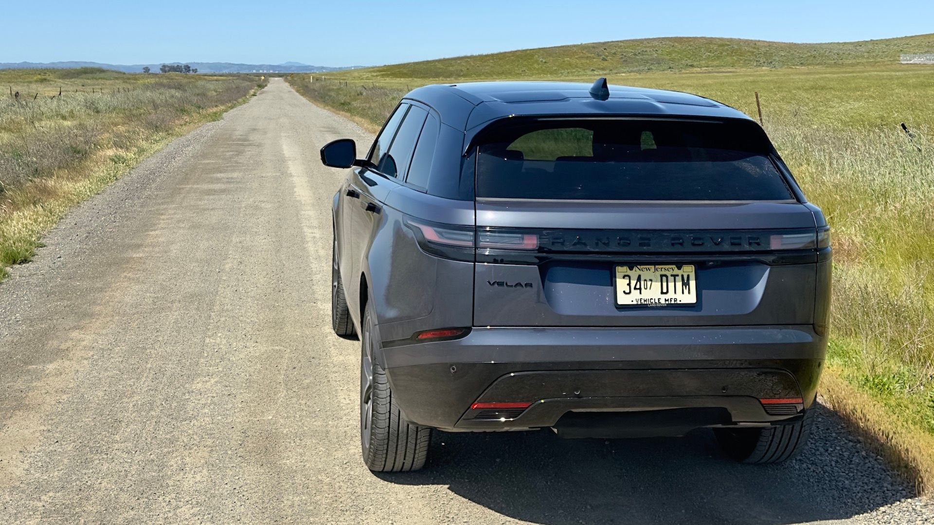 2024 Land Rover Range Rover Velar P400 Dynamic SE Review - The Elegant ...