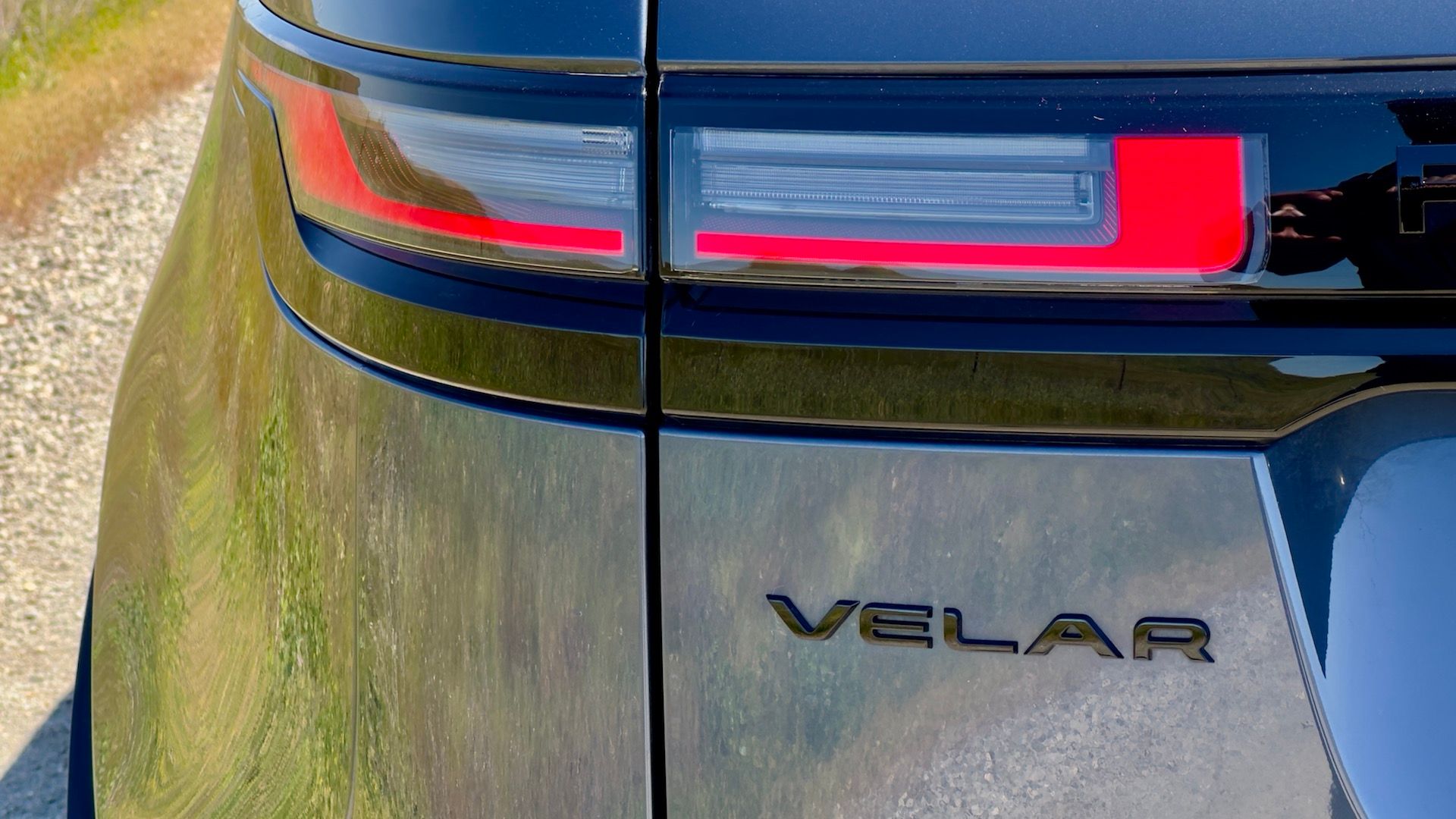 2024 Land Rover Range Rover Velar P400 Dynamic SE Review - The Elegant ...