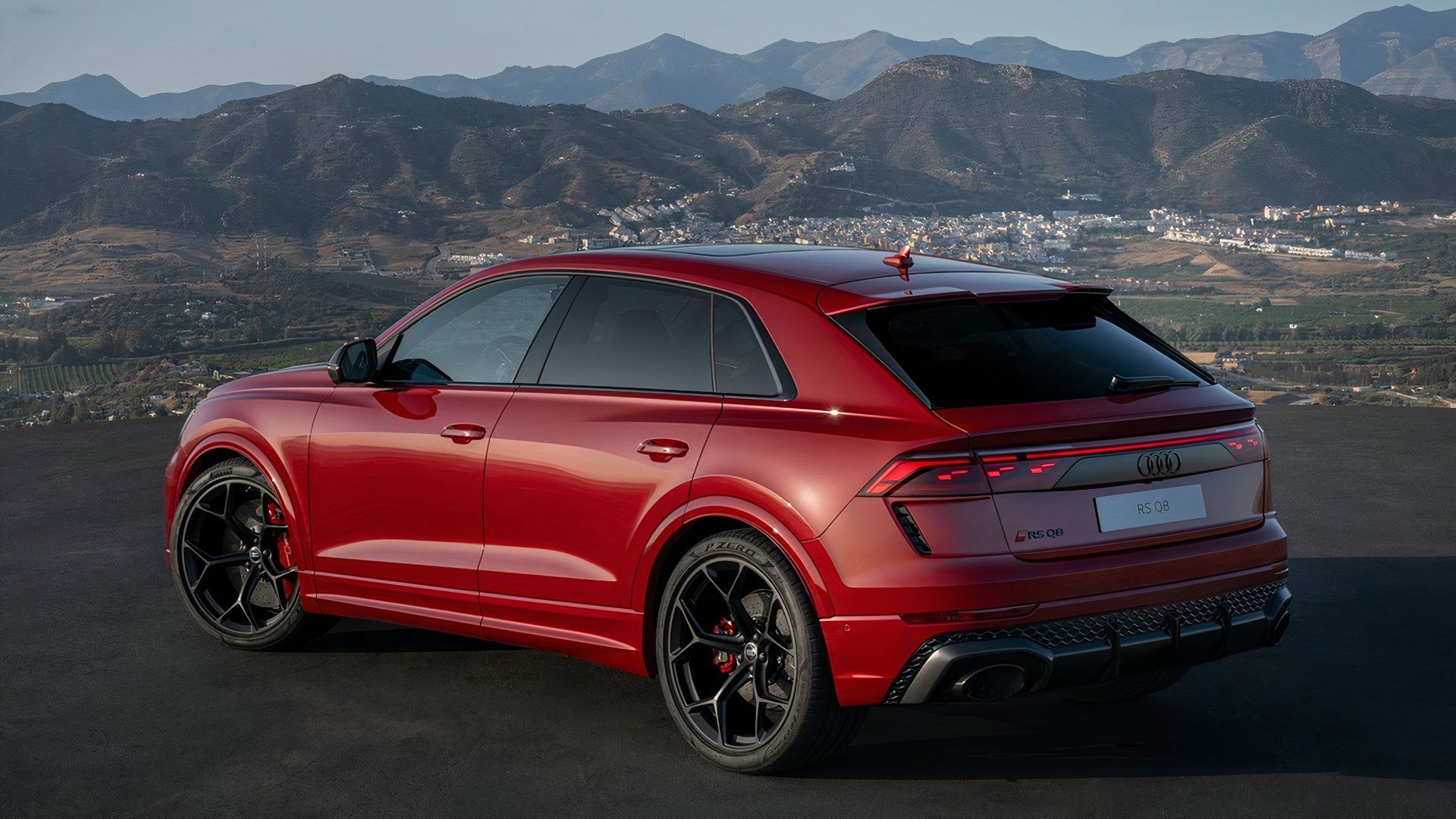 How to Save $100,000: Buy The Audi RS Q8 Performance Over The ...