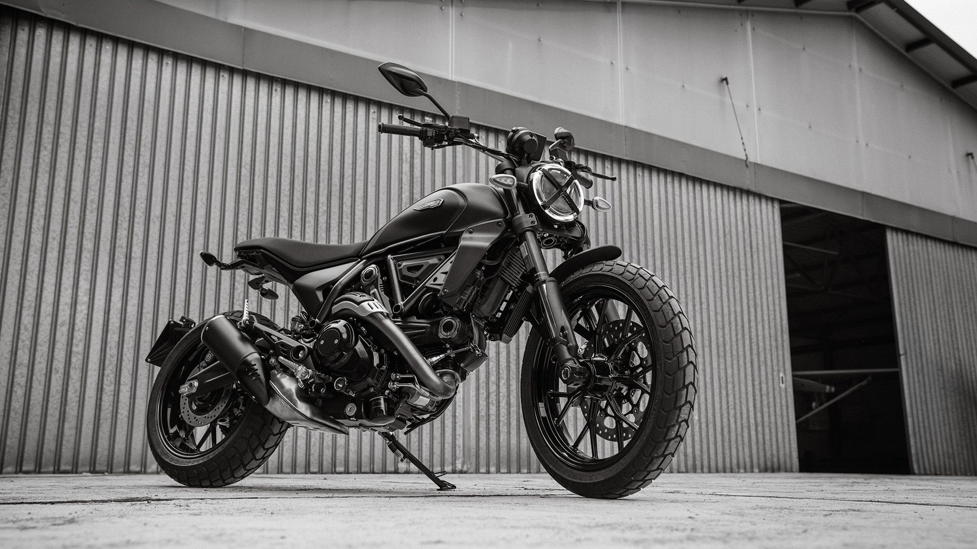 2025 Ducati Scrambler Ícone Escuro Completo