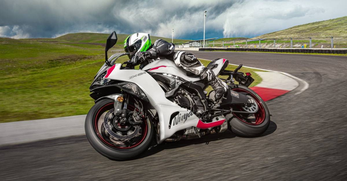 2025-kawasaki-ninja-zx-6r-