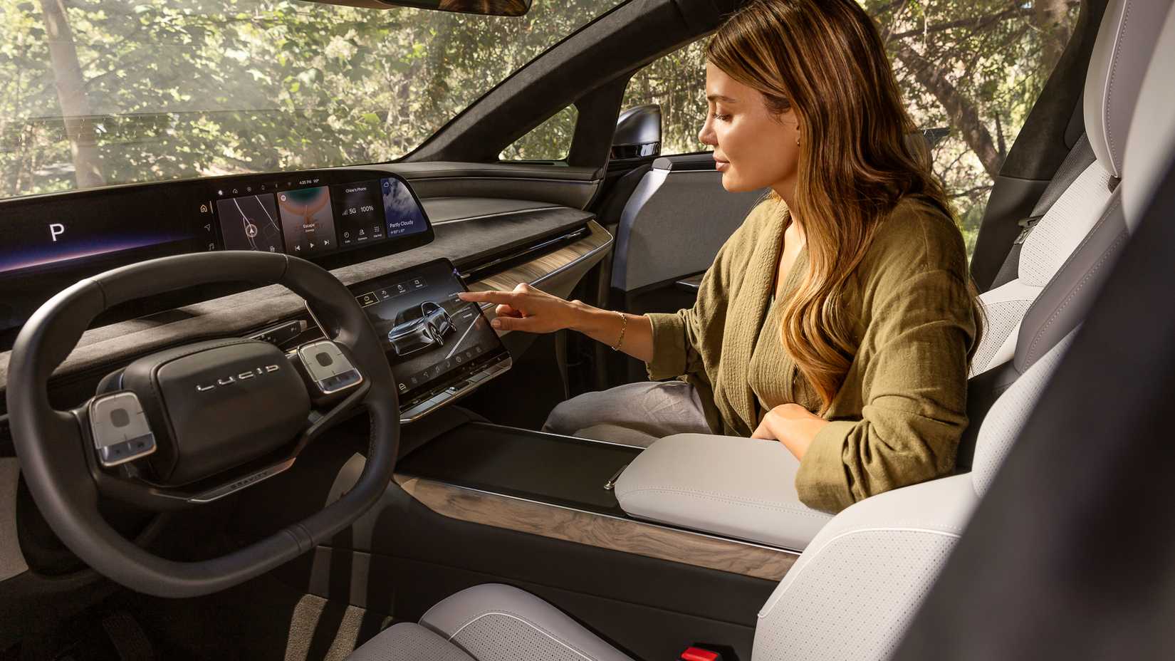 2025 Lucid Gravity Touring-25