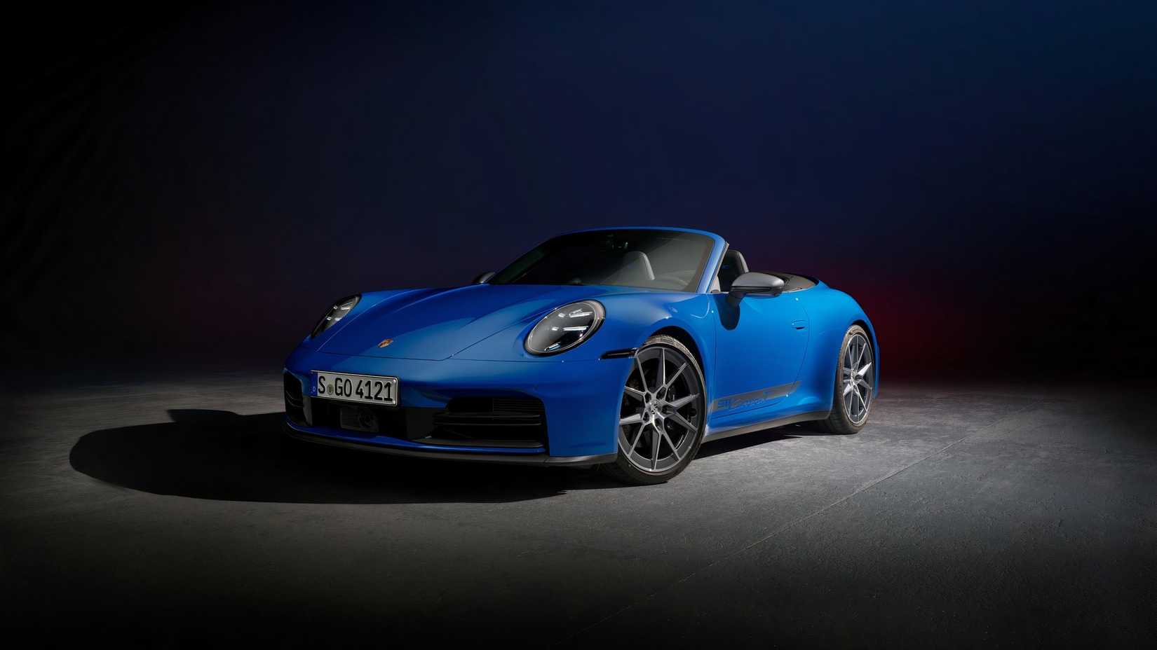 2025 Porsche 911 Carrera T Convertible