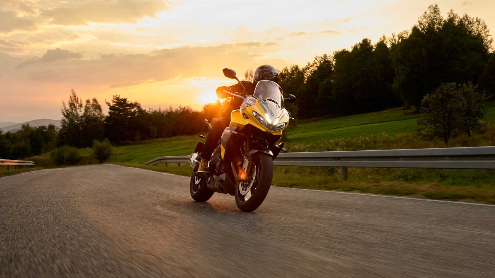 2025 Triumph Tiger Sport 800 Ação (2)