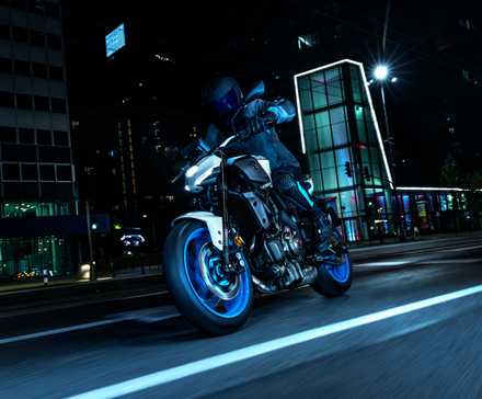 Ação Yamaha MT-07 2025