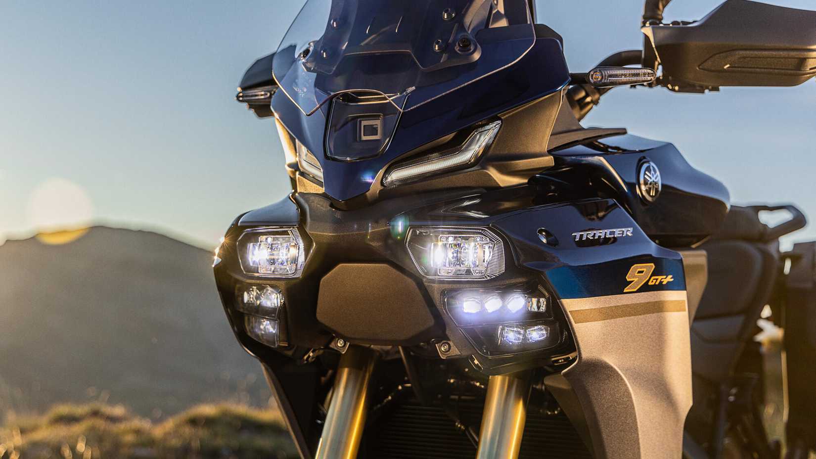 2025 Yamaha Tracer 9 GT Matriz LED