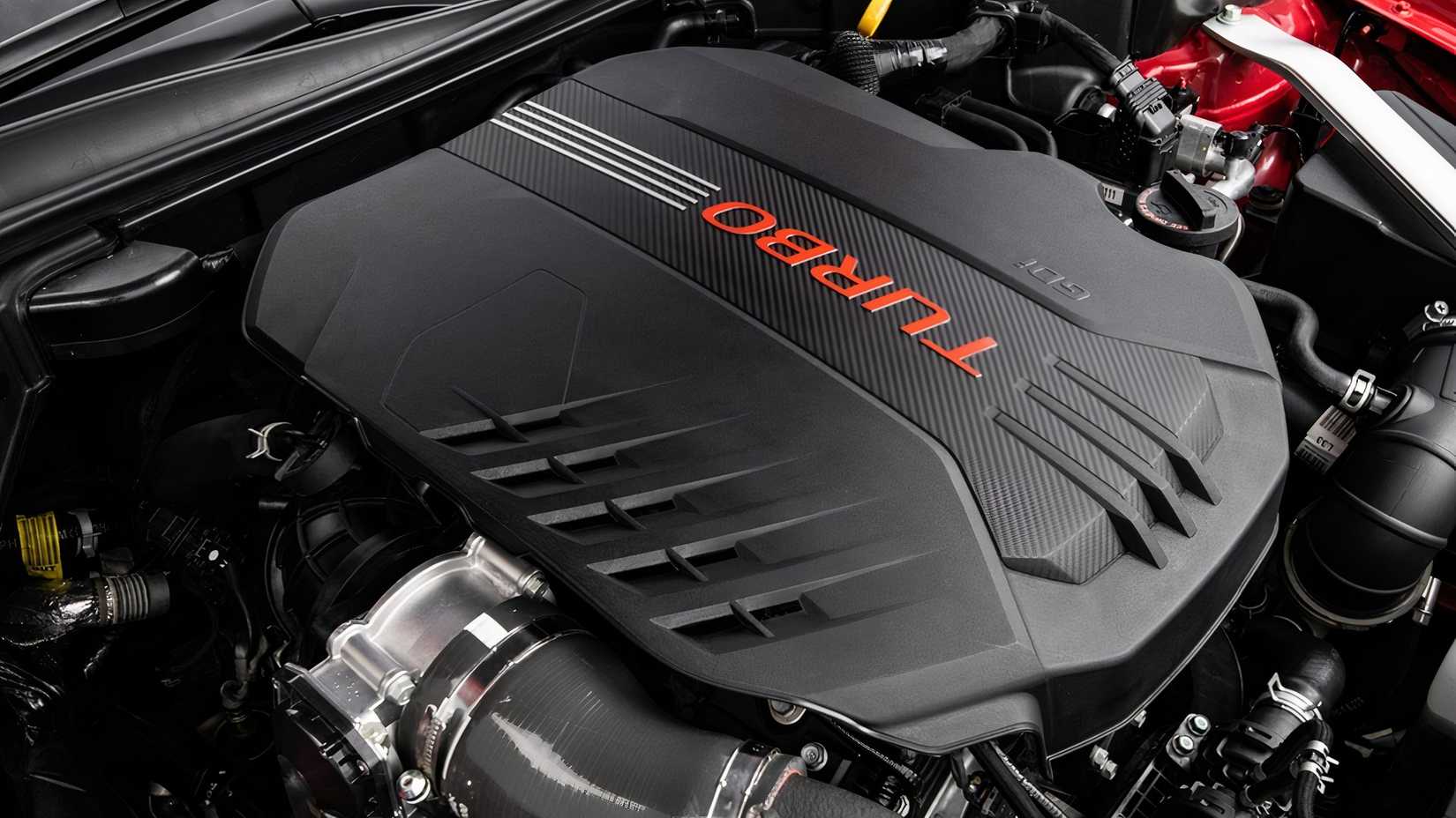 Foto do motor de um Kia Stinger GT2 2023