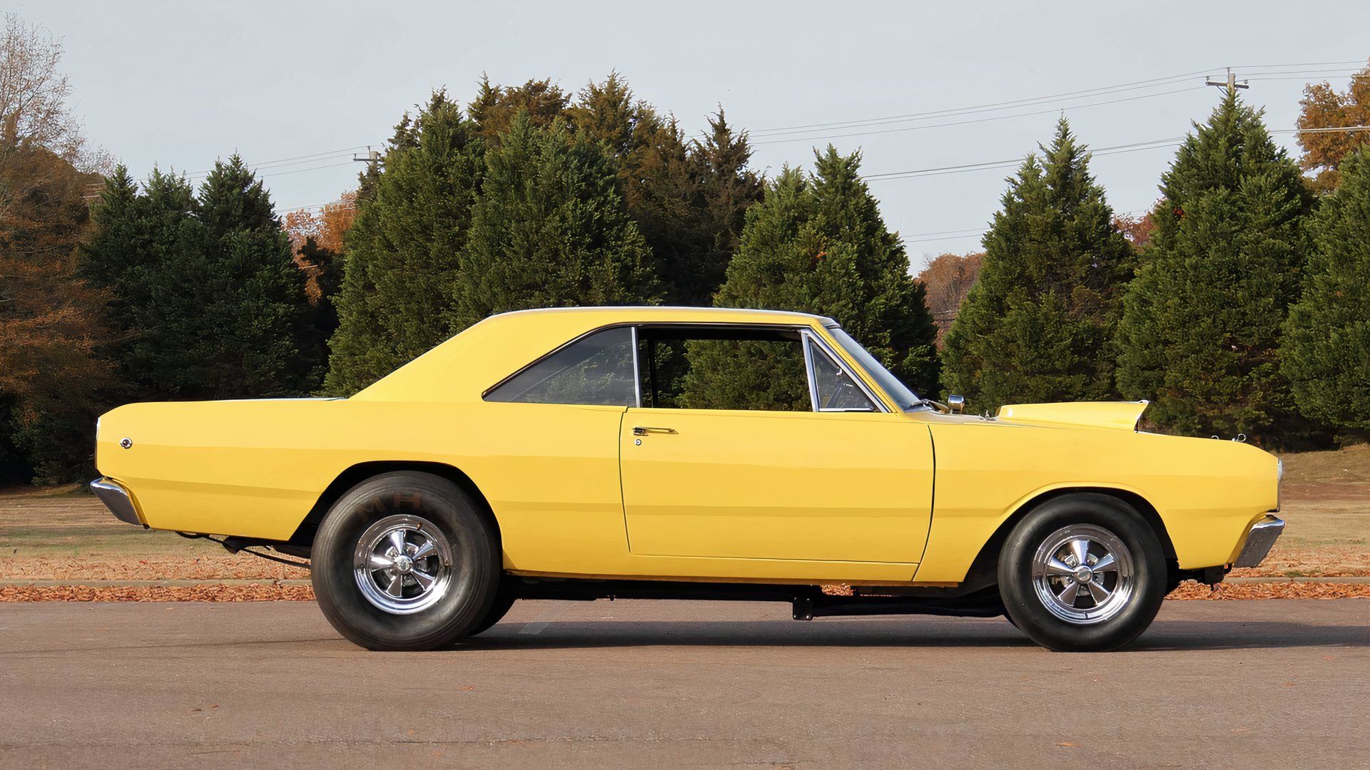 The Rarest Dodge Muscle Car From The ‘60s With A Factory 426ci Hemi Engine