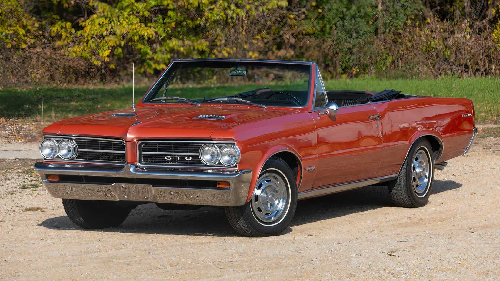 1964 Pontiac Tempest GTO convertible, front quarter view