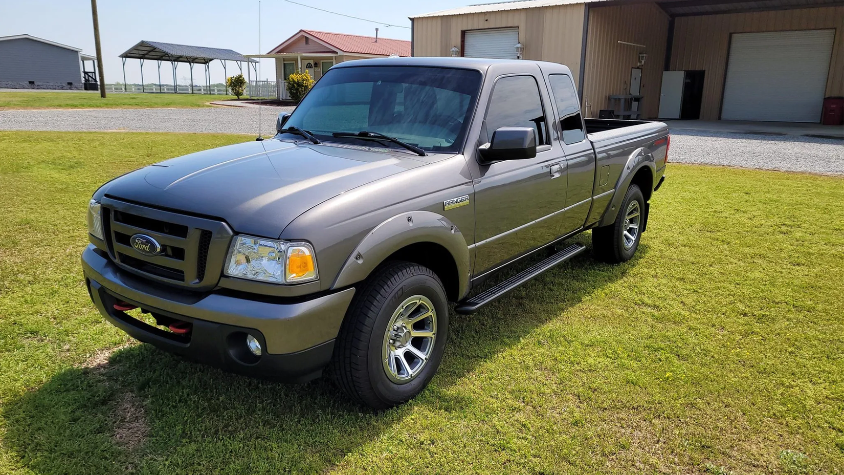 10 Used Pickup-Trucks That Are Dirt Cheap To Maintain