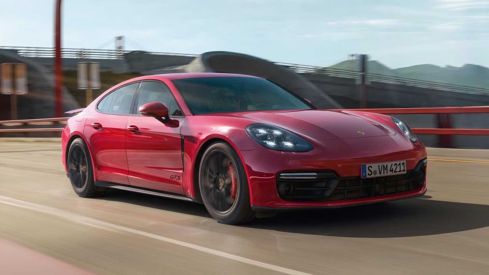 2019 Porsche Panamera GTS
