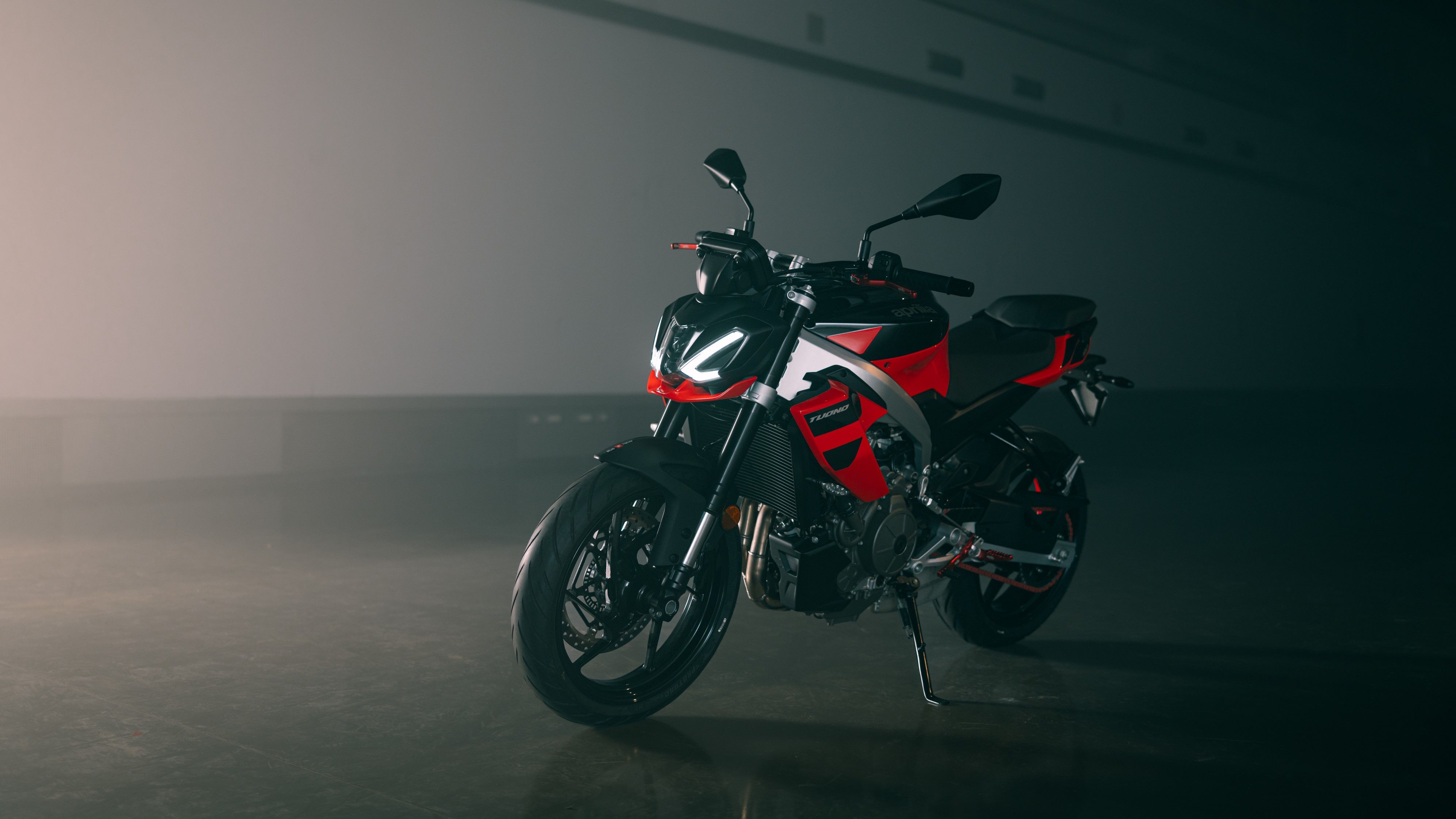 New Aprilia Tuono 457 and Aprilia RS 457: Key Differences