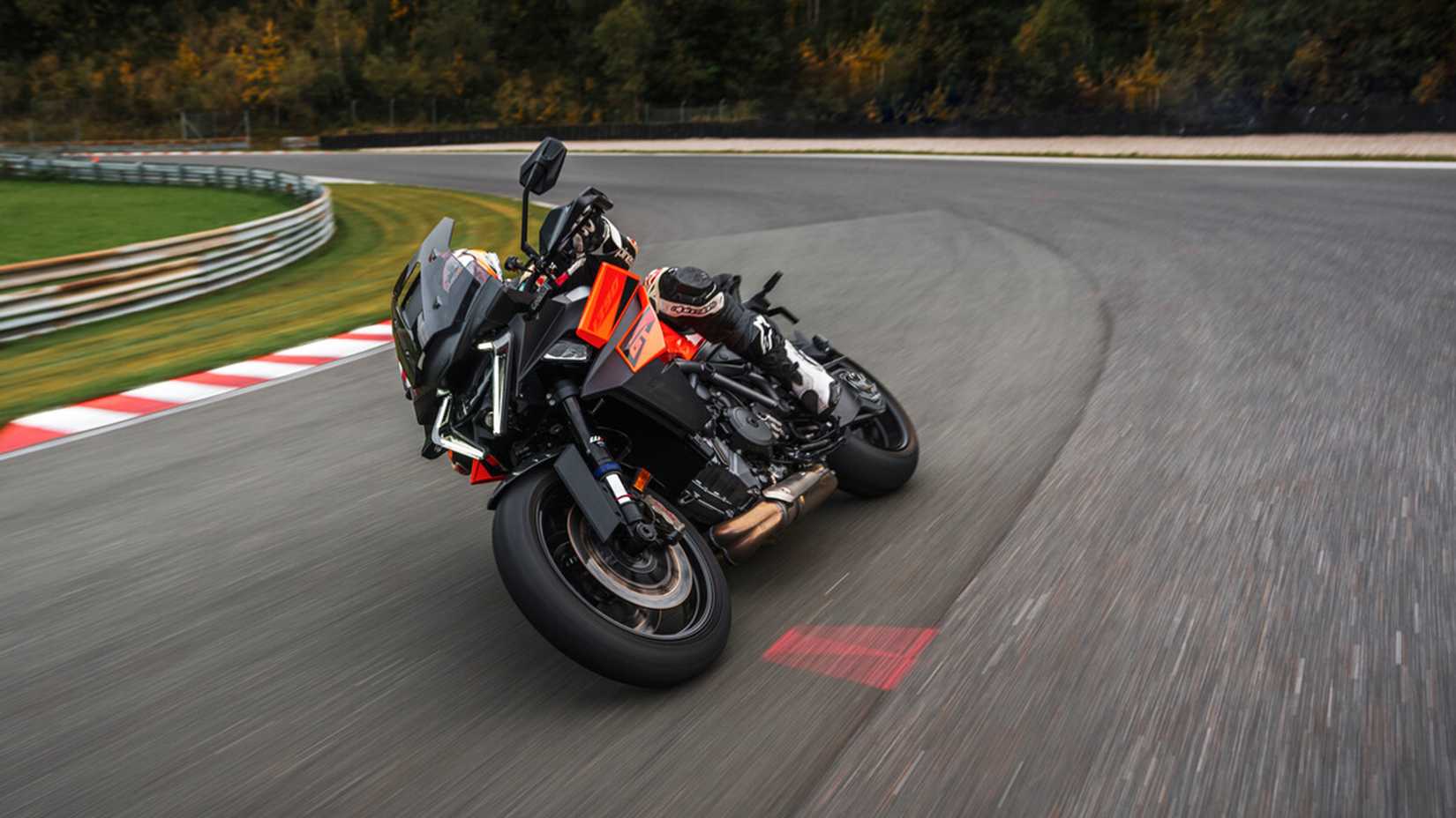 2025 KTM 1390 Super Duke GT Cornering on the Racetrack