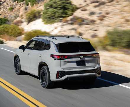 2025 Volkswagen Tiguan Top Speed (88)