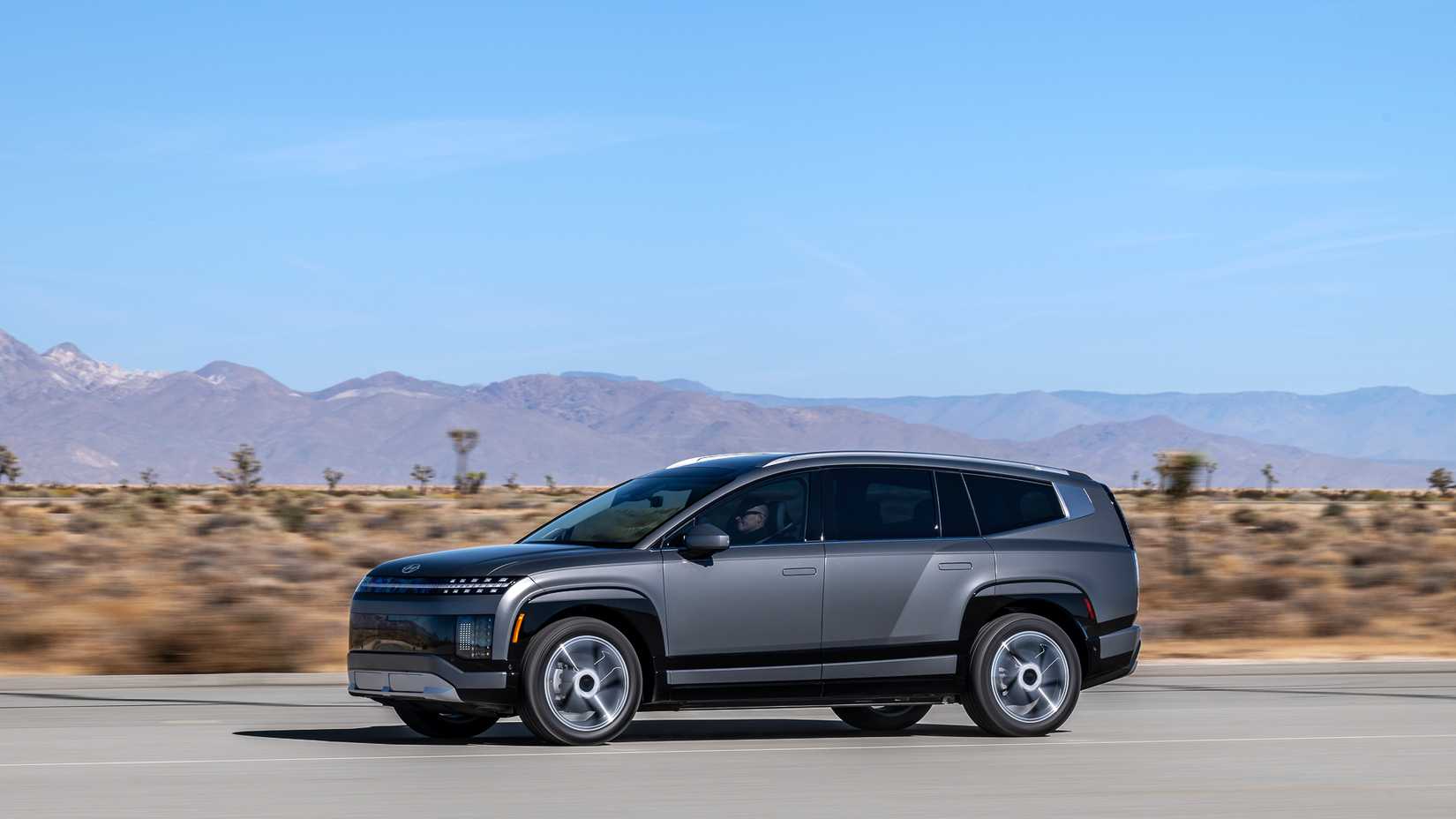 2026 Hyundai Ioniq 9 Exterior-49