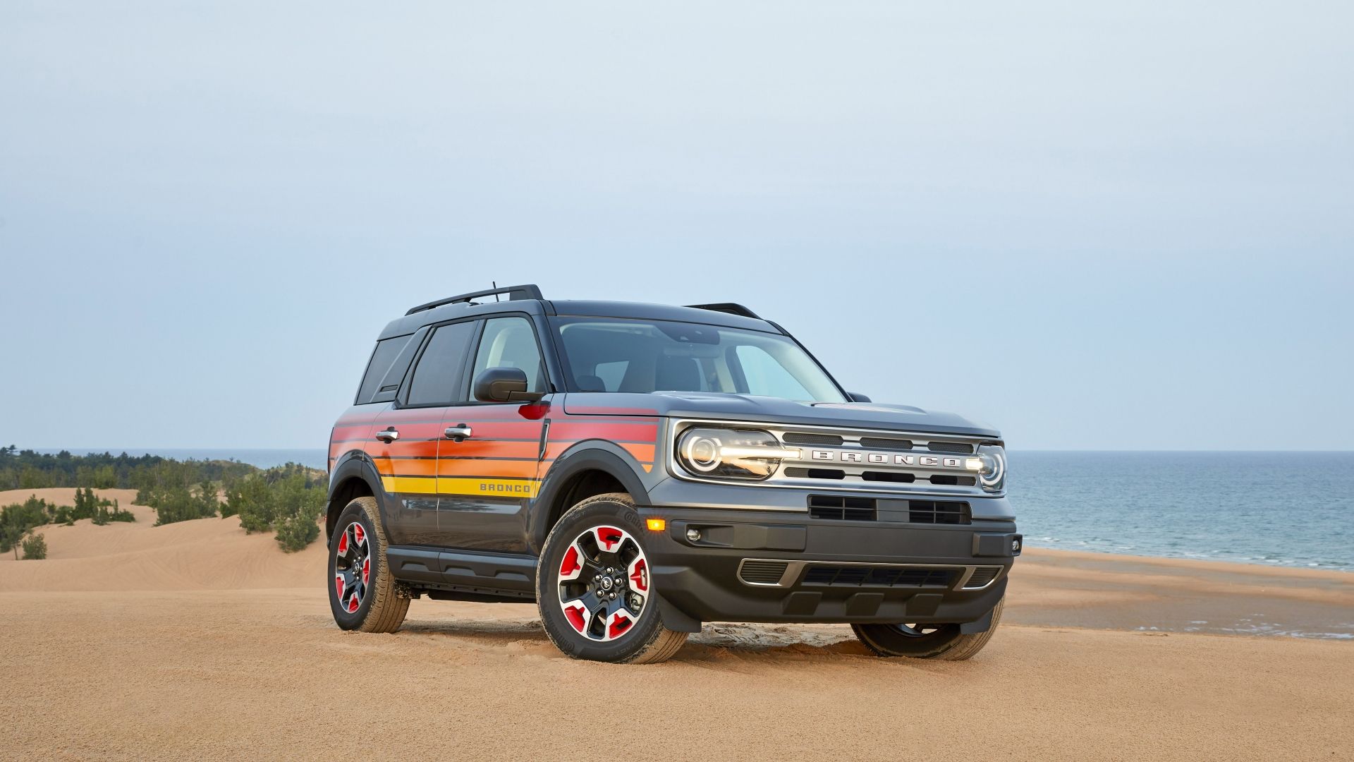 Front 3/4 shot of a 2024 Ford Bronco Sport