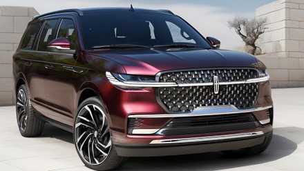 Lincoln Navigator, front quarter view