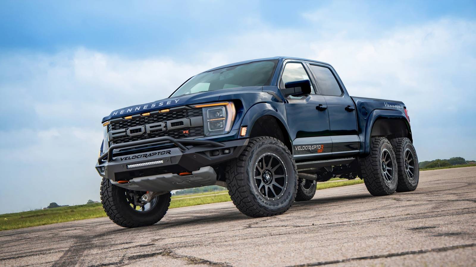 Uk Raptors Guide 10 Pickup Trucks That Set the Bar for Performance
