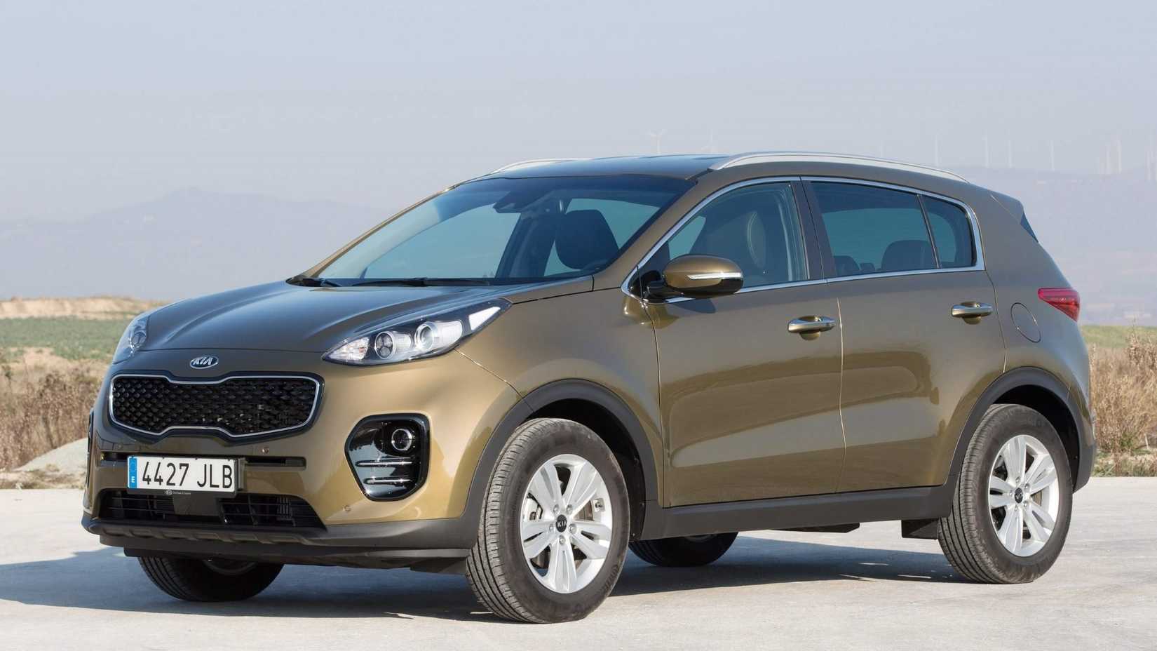 For 3/4 shot from a Kia Sportage 2016 