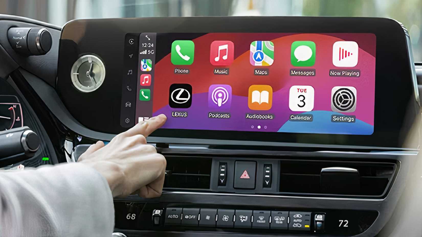 A 2025 Lexus ES Hybrid interior. 