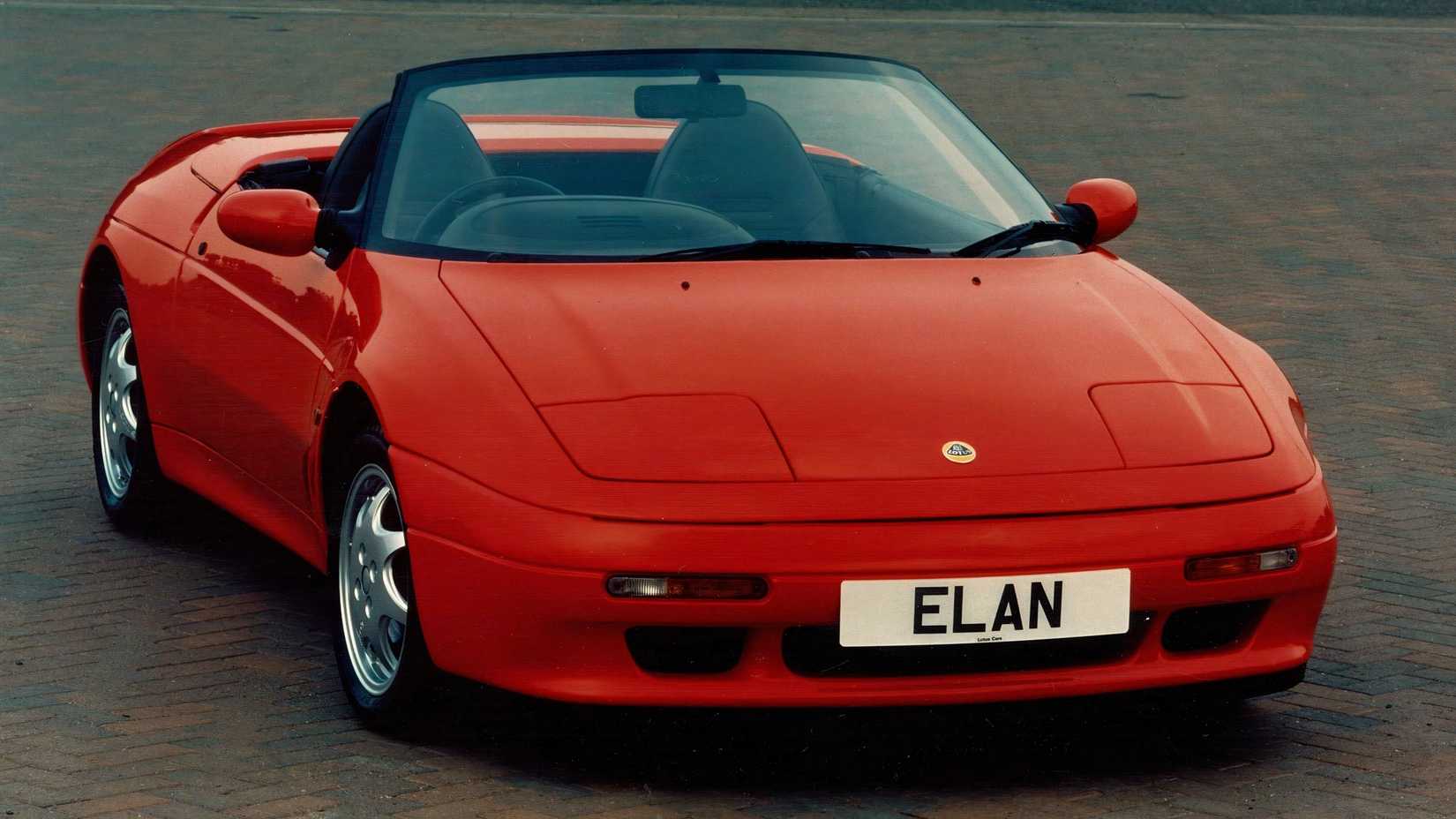 Lotus Elan Type 100, front quarter view