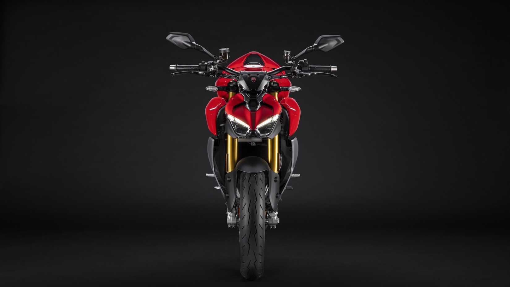 2025 Ducati Streetfighter V2 front fascia view