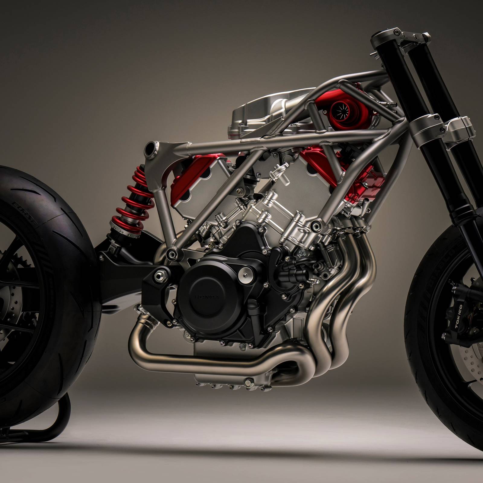 Honda's Supercharged V3 Engine Makes The Kawasaki Ninja H2 Seem Space-Age, image size:1600x1600