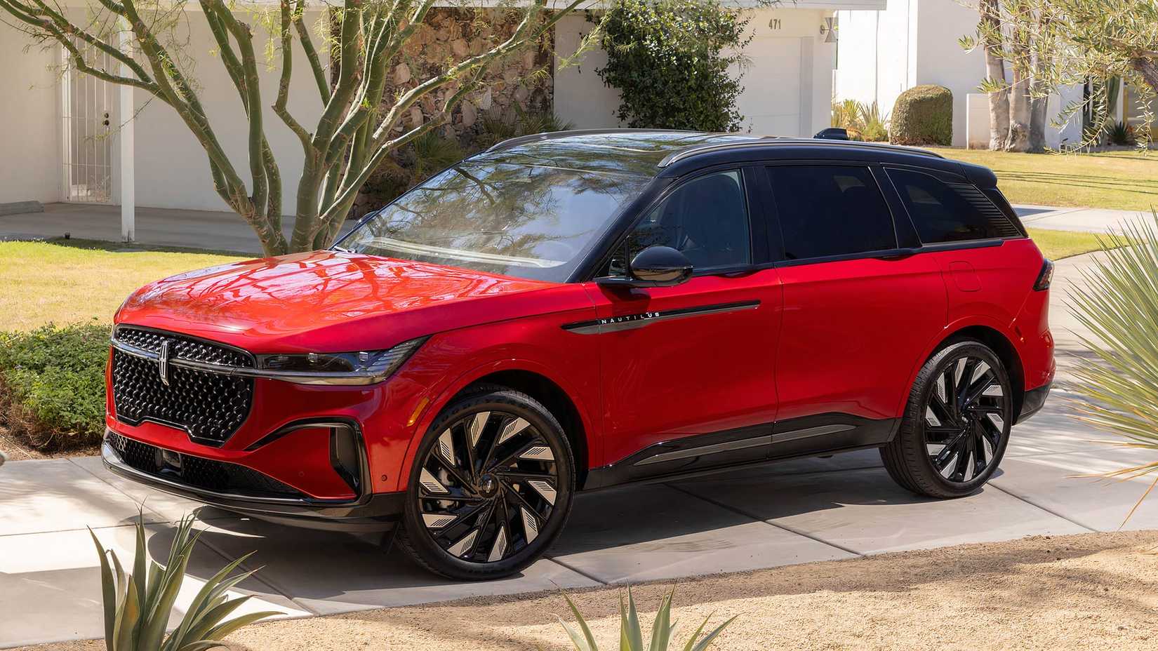 Lincoln Nautilus vermelho 2025