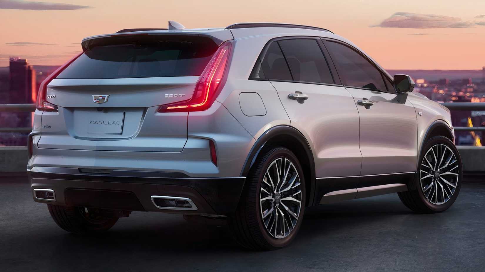2024 Cadillac XT4 rear 3/4