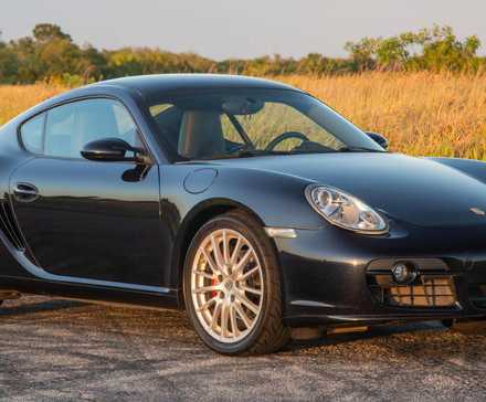 2007 Porsche 718 Cayman Black