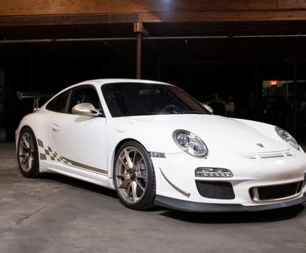 2010 Porsche 911 GT3 RS_11
