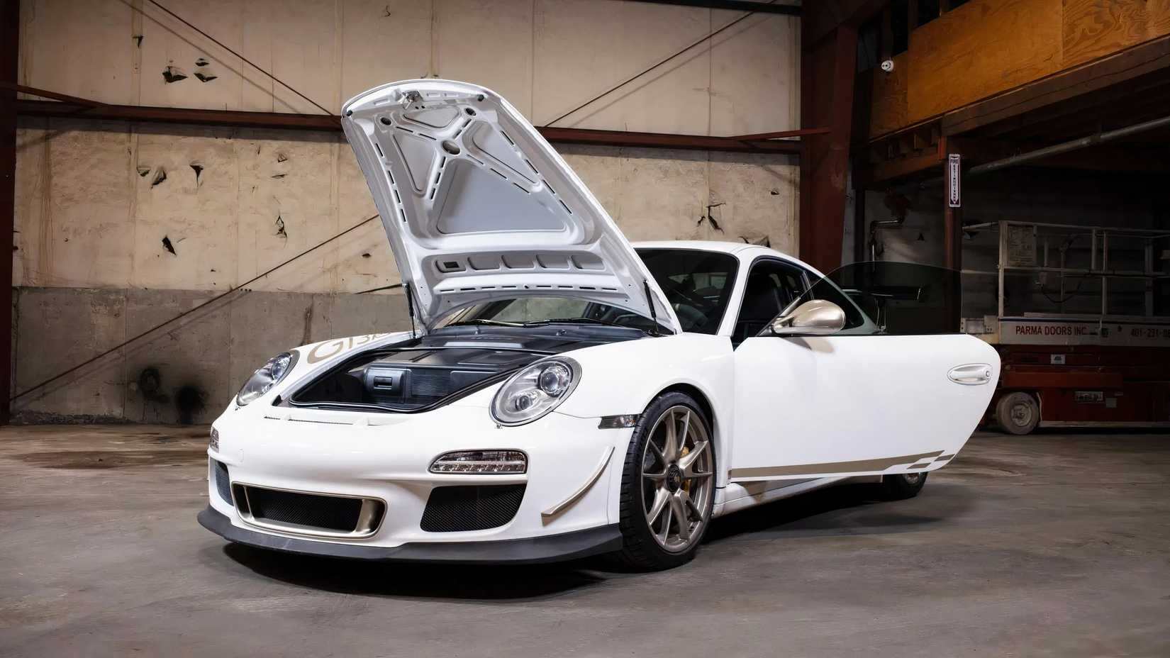The 997.2 Porsche 911 GT3 RS Is Worth Supercar Money