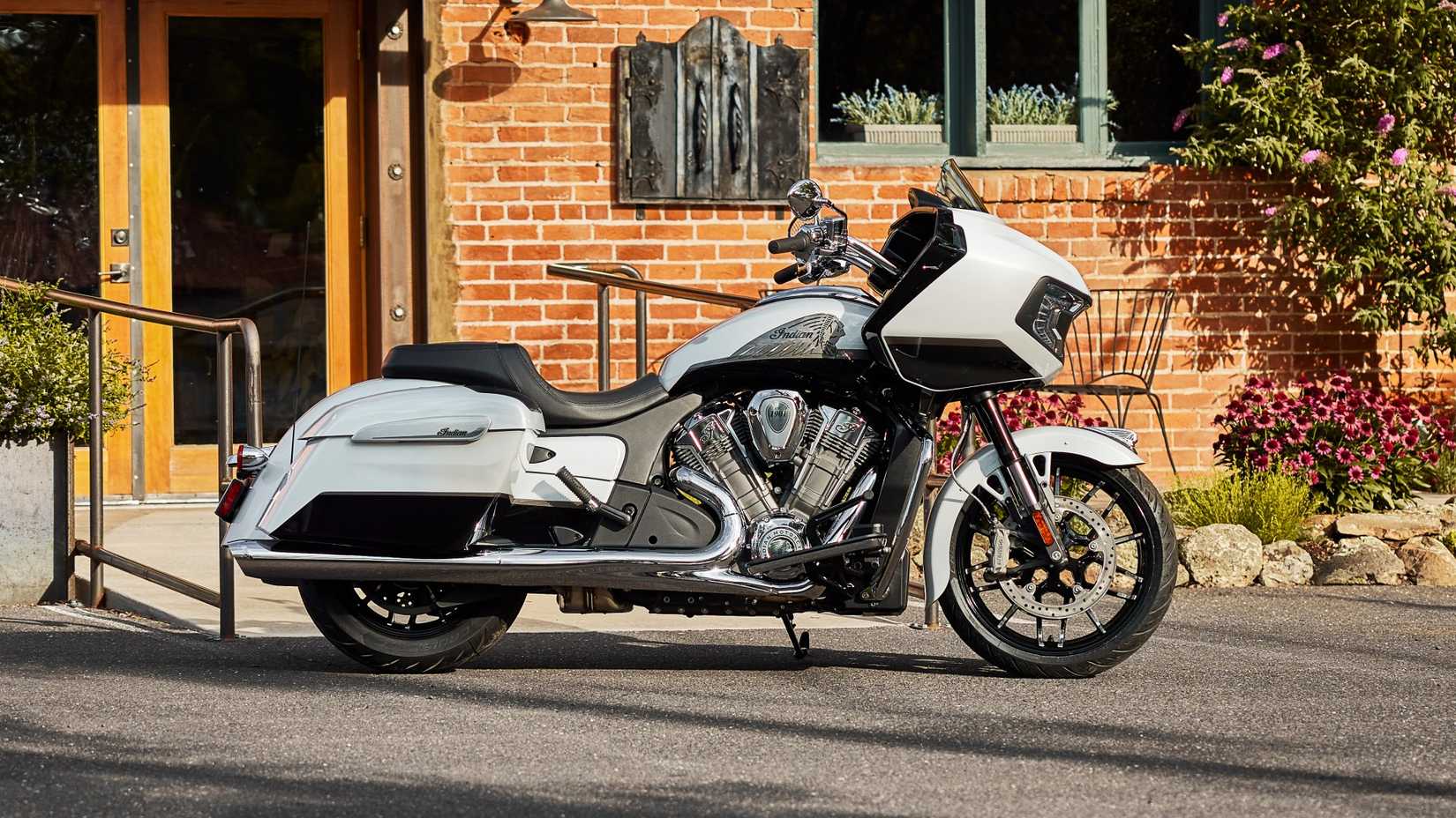 2024 Indian Challenger Limited white side profile view