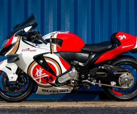 2025 TTS Suzuki SuperBusa