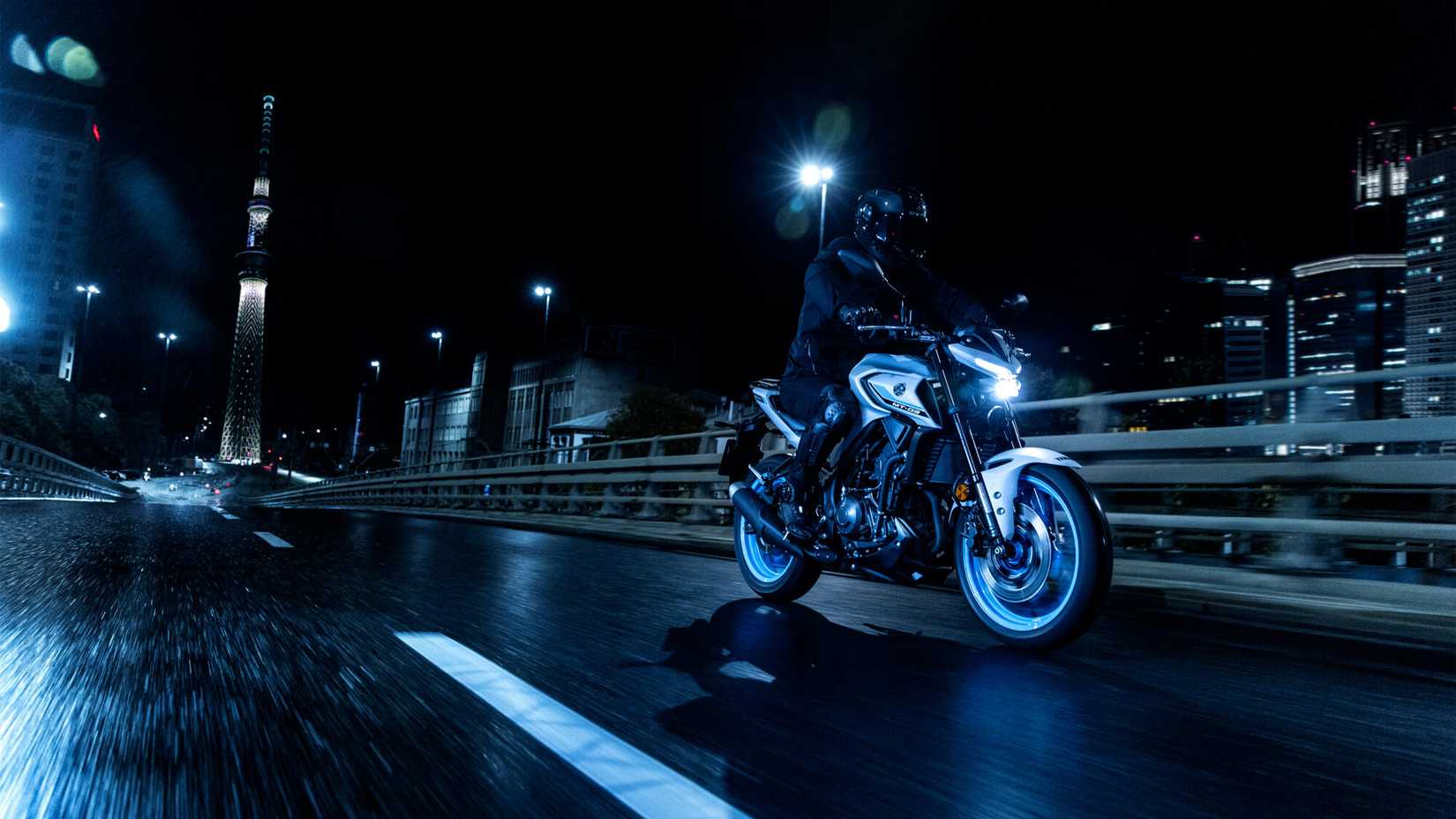 Ação Yamaha MT-03 2025