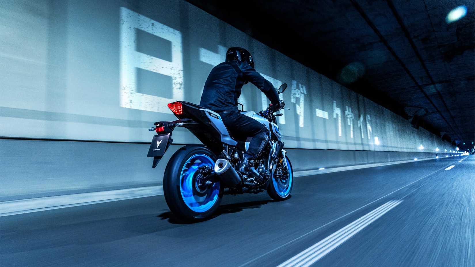 2025 Yamaha MT-03 Achter